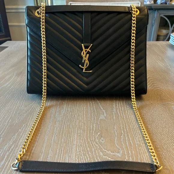 Saint Laurent Black Large Chevron Envelope Crossbody - Picture 15 of 16